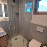 The One Apartamento